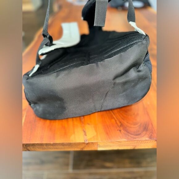 Nautica full size back pack. Lots of pockets/padded laptop compartment EUC - Picture 6 of 16